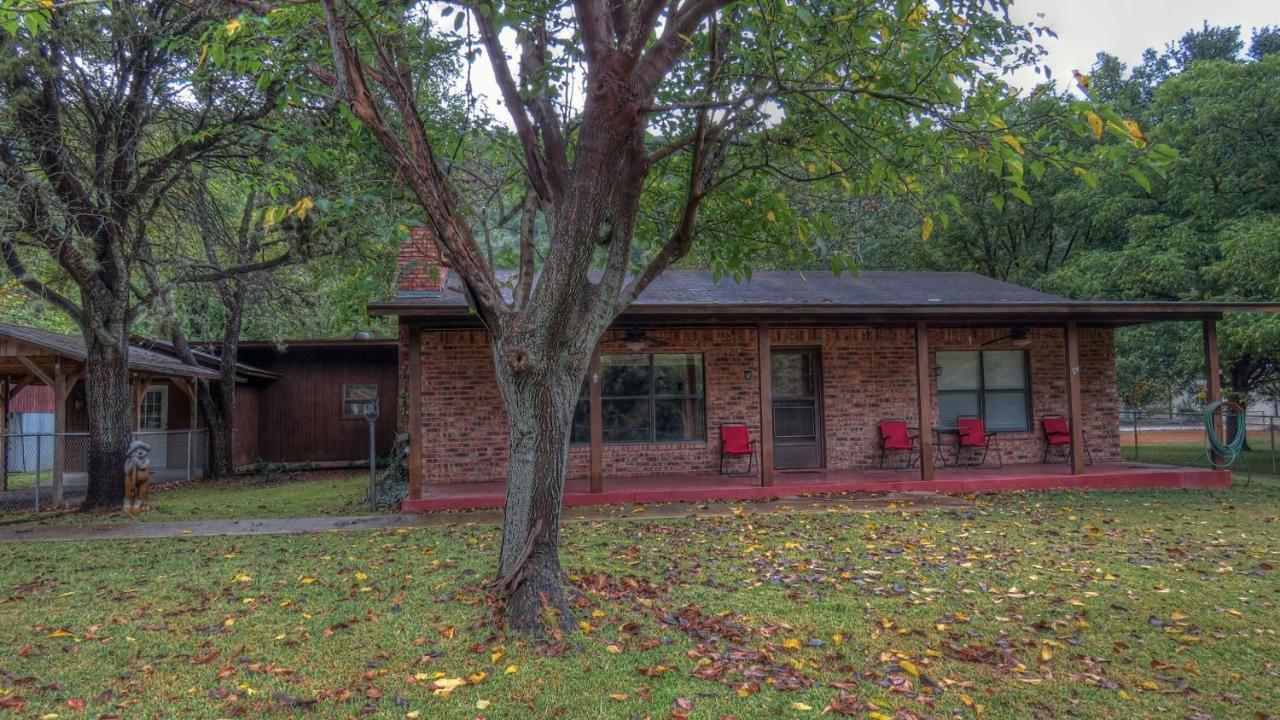 Riverstone Cabins Hotel Leakey Kültér fotó