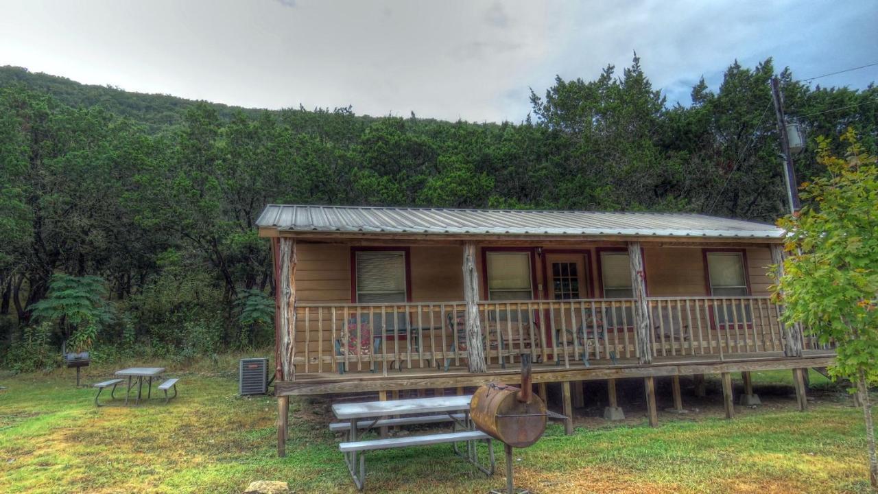 Riverstone Cabins Hotel Leakey Kültér fotó