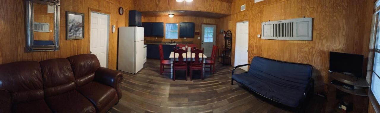 Riverstone Cabins Hotel Leakey Kültér fotó